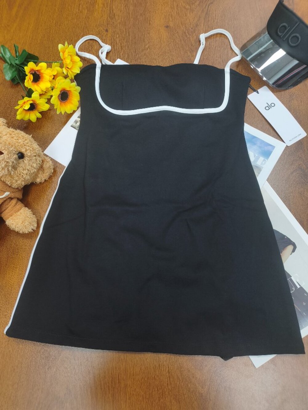 NWT ALO Yoga Airbrush Streamlined Dress Black/White | A-Line Active Dress🏌🏻‍👗